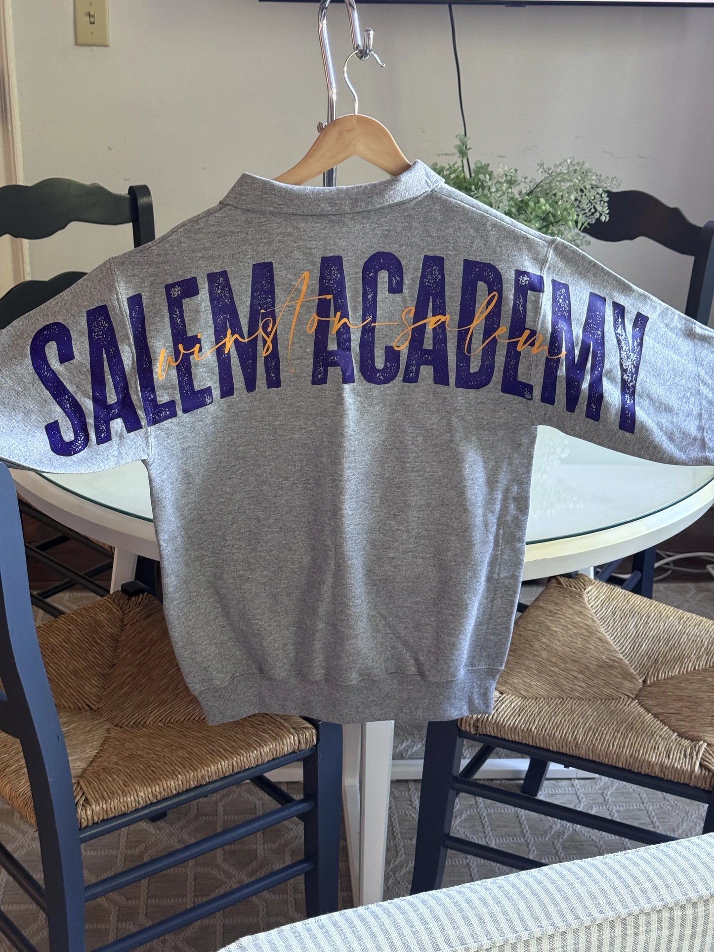 Crewneck-Quarter Zip with Large Back Print