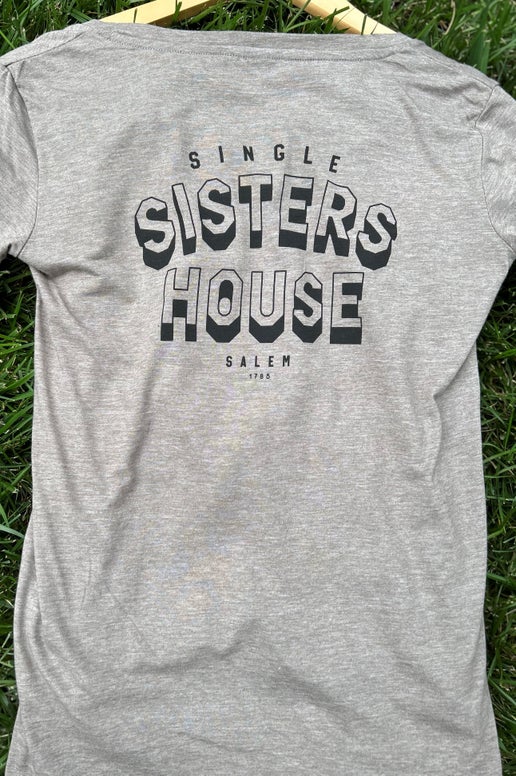 T-Shirt: Single Sisters, Words