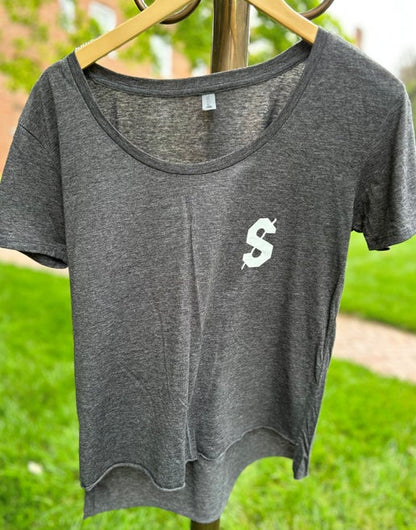 T-Shirt: Single Sisters, House